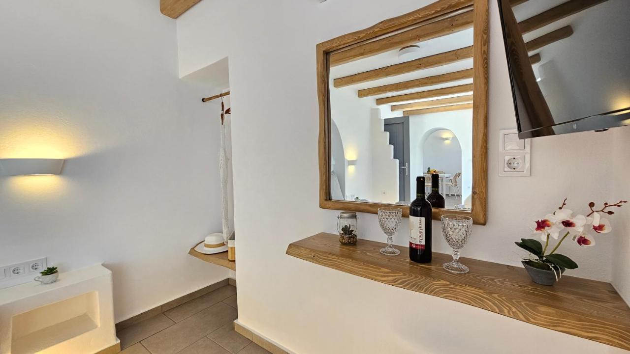 Polychronis Private Suite Pollonia Exterior foto